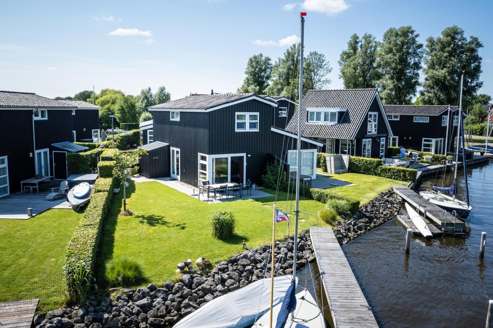Waterpark Oan 'E Poel Bij Sneekermeer Terherne Buitenkant foto