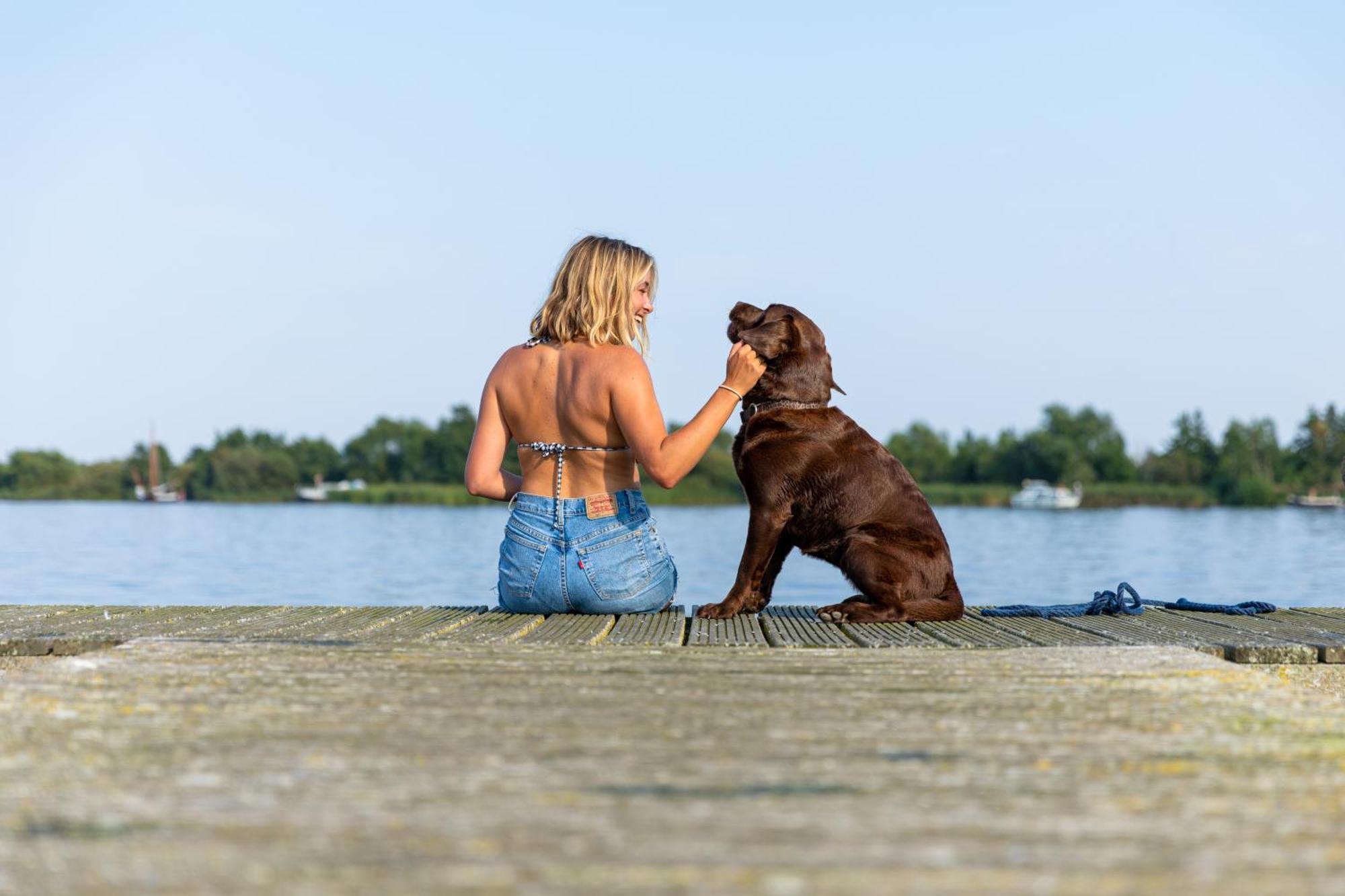 Waterpark Oan 'E Poel Bij Sneekermeer Terherne Buitenkant foto