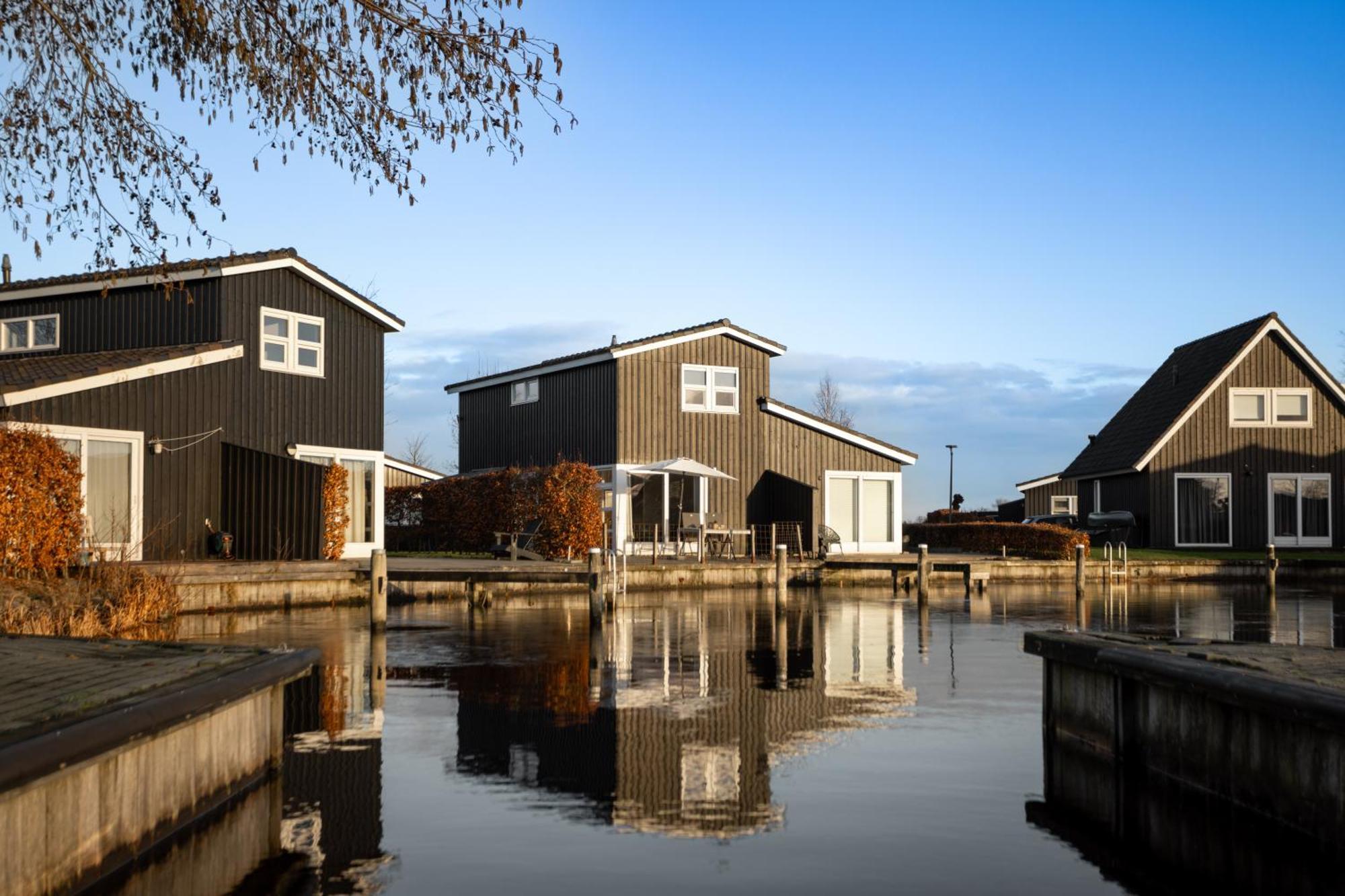 Waterpark Oan 'E Poel Bij Sneekermeer Terherne Buitenkant foto