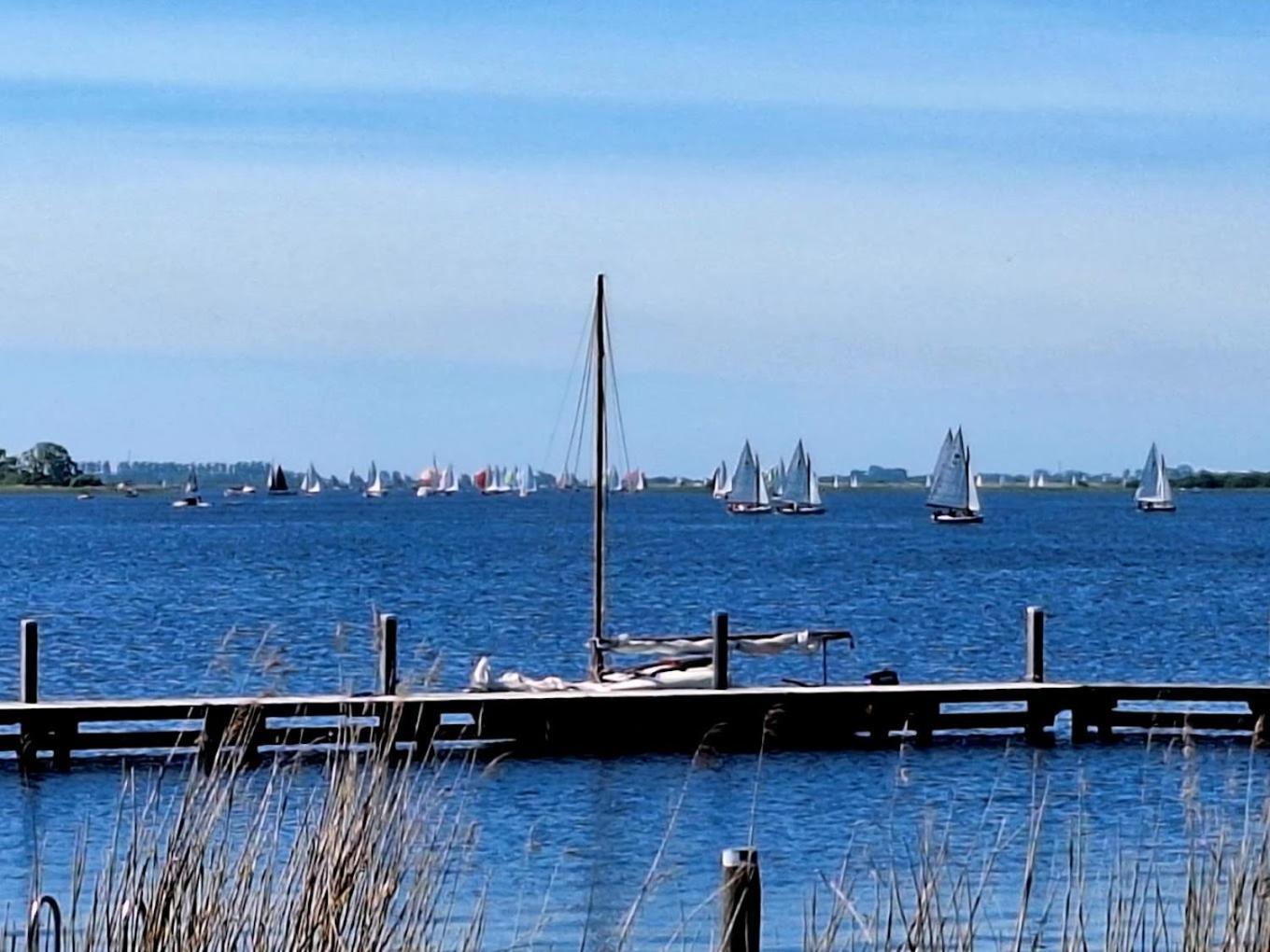 Waterpark Oan 'E Poel Bij Sneekermeer Terherne Buitenkant foto